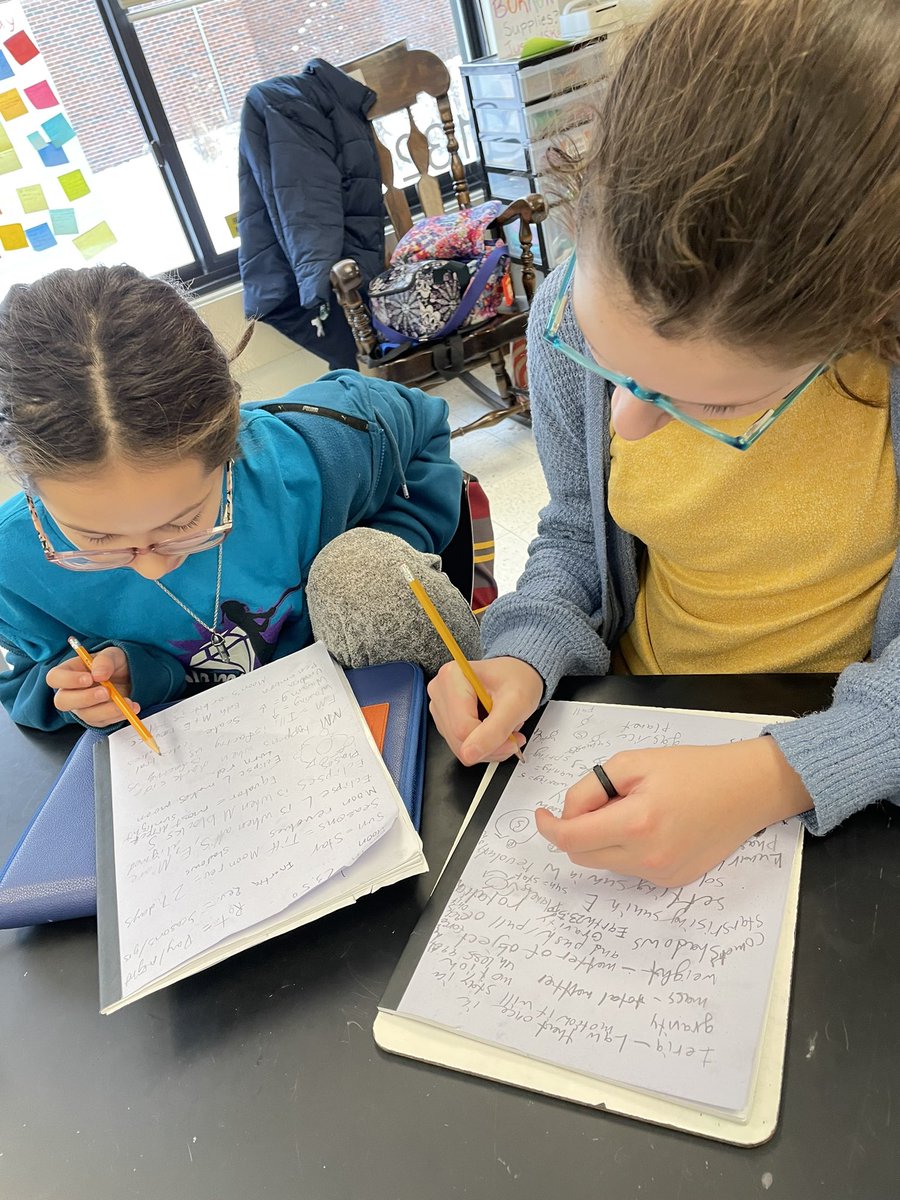 SRMGrade6's tweet photo. “#Braindumping is the intentional act of freeing up space in our brain by dumping its contents (not literally of course) out regularly on a sheet of paper so that our brain's can do what they're best at like problem solving & critical thinking.” Ready to apply these concepts! https://t.co/yjjxzX3dpN