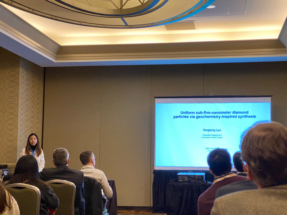 LyuTengteng's tweet photo. Very excited to present my research on sub-five nanometer diamonds @Materials_MRS in Boston! Thanks to my supervisor Dr. Yan and group @yanlab9 for the support. It was a surprise to be selected as one of the laureates, and thanks to the generous support of MRS sponsors. https://t.co/6wDAWkbhZ0