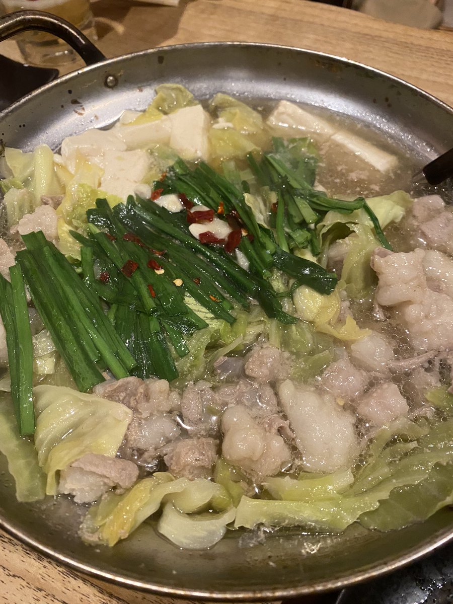 teateroomonojyo's tweet photo. 博多の定番「もつ鍋」

大野城市の定番「てあてroom大野城」

認知されたいし
浸透してたいし
皆んなから愛される

#てあてroom大野城
#もつ鍋
#博多名物 https://t.co/pzxmpkABKb