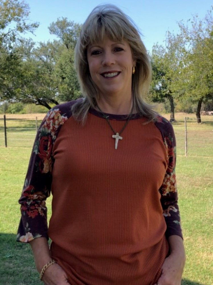 Mother of four, Donna Tally, was so busy that she barely had time to acknowledge the unusual symptoms she was experiencing until she was diagnosed with cervical cancer. Now, Donna is trying to spread an important message to busy women everywhere: texasoncology.com/patient-storie…