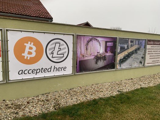 NEW⚡️
スロベニアのホテルが #Bitcoin やLitecoin決済に対応🙌

仮想通貨で旅に出よう😁✈️