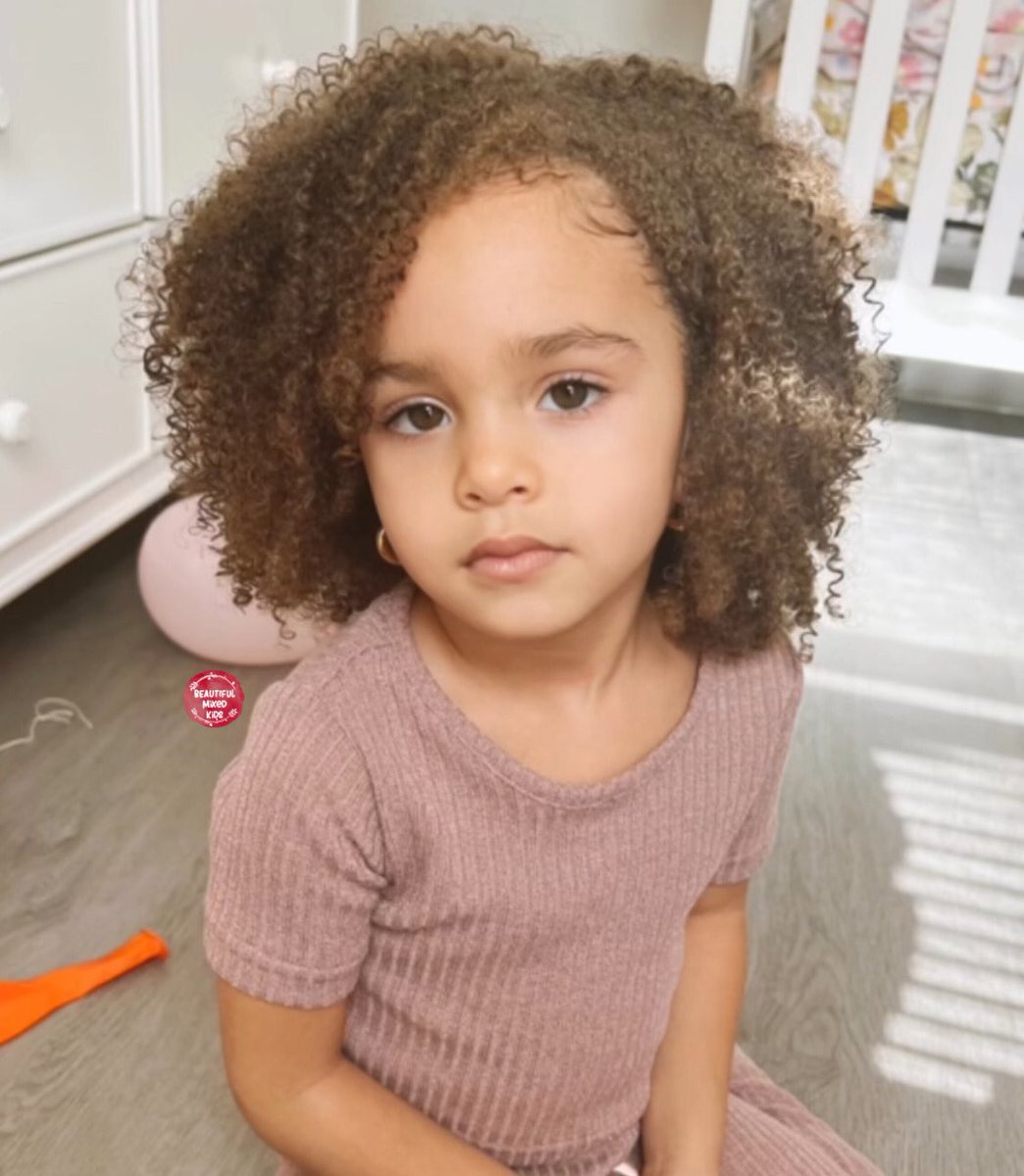 A’vaya - African American & English ♥️ 

instagram.com/p/CoGTC0aLKTs/…

#child
#Baby 
#Babies 
#BabyFever 
#BabyLove 
#Cute 
#BabyCrush 
#BeautifulBabies 
#GorgeousBabies 
#MixedBabies 
#Peace 
#Unity 
#BabiesFashion 
#LoveSeesNoColor 
#WeAreMixed 
#Adorable 
#Gorgeous 
#ColorBlind