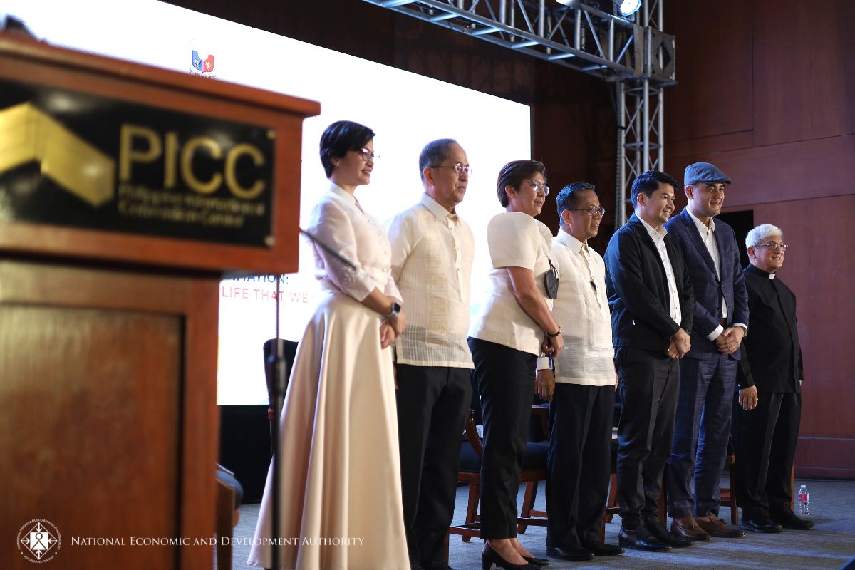 DEPDevgovph's tweet photo. ๐๐ ๐๐๐๐๐๐: ๐
๐ซ๐จ๐ฆ ๐๐ฅ๐๐ง ๐ญ๐จ ๐๐๐ญ๐ข๐จ๐ง: ๐๐ก๐ข๐ฅ๐ข๐ฉ๐ฉ๐ข๐ง๐ ๐๐๐ฏ๐๐ฅ๐จ๐ฉ๐ฆ๐๐ง๐ญ ๐๐ฅ๐๐ง (๐๐๐) ๐๐๐๐-๐๐๐๐ ๐
๐จ๐ซ๐ฎ๐ฆ
Watch the Forum: https://t.co/uPu0FDE1Oa
Read more: https://t.co/orB4NA433I
#PDP20232028
#AmBisyonNatin2040
#PatuloyNaPagsulong https://t.co/C1L784CXid
