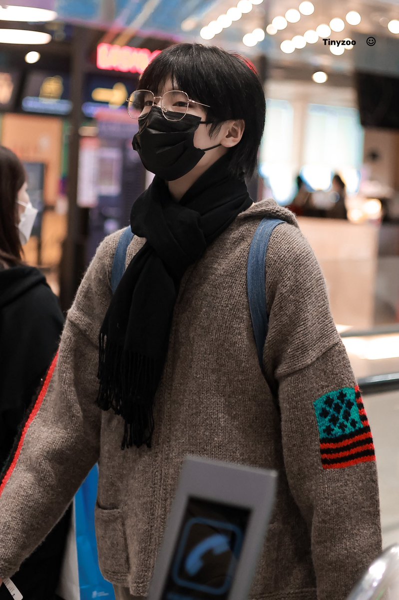 Ya bu şey değil mi ya kdramaki en masum ve şirin olan çocuk 🥹🥺 şuan o vibe aldım jeonginden