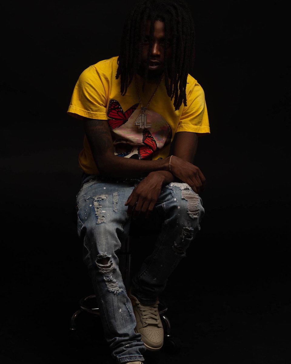 MessengersTeam's tweet image. Pressure all year ⚡️👑 @Ra_Glizzy