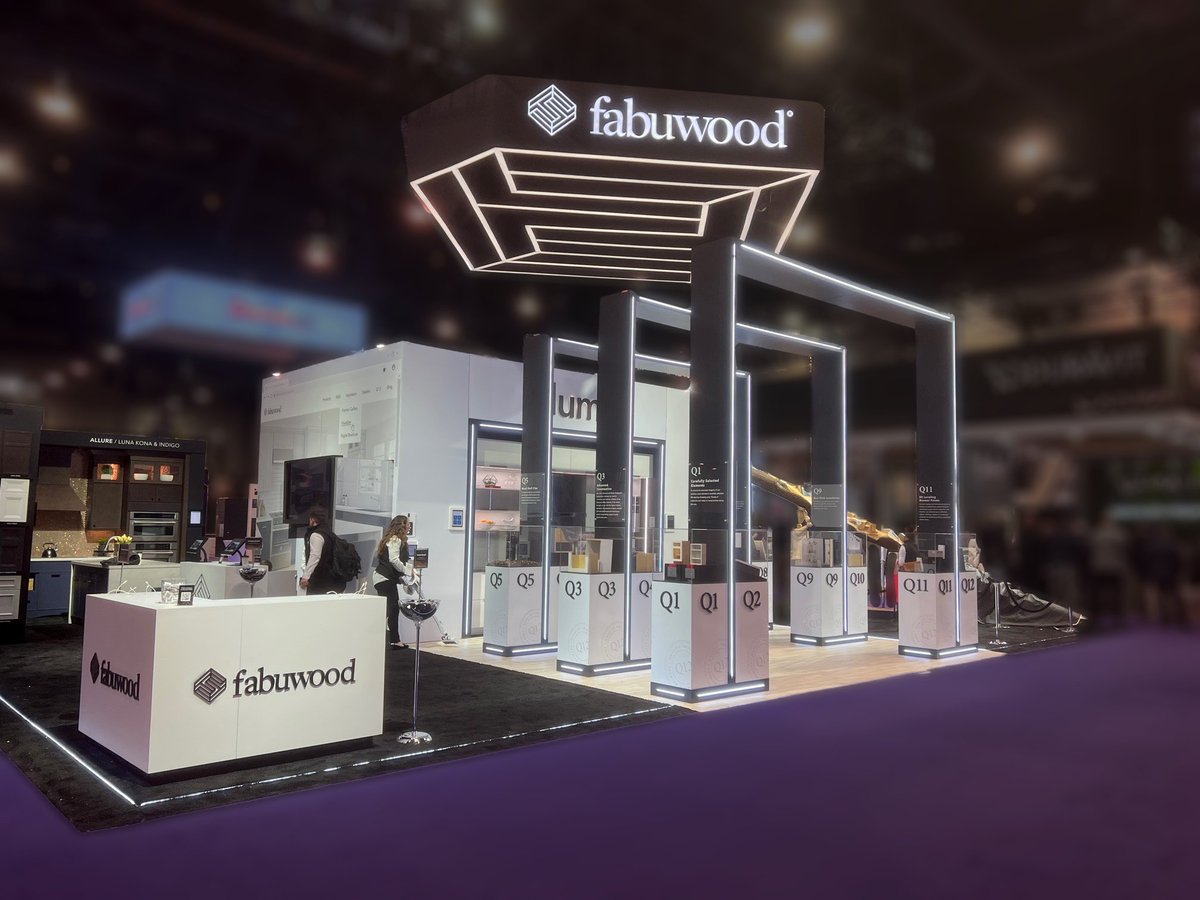 Thank you to <a href="/Fabuwood/">Fabuwood</a>  for the opportunity to design and fabricate another stunning booth at #KBIS23. Your 40x50 display (Booth N1339) is the talk of the show, &amp; does a great job featuring your line of #illume frameless cabinets,

Images &amp; renderings ecs.page.link/txTSu