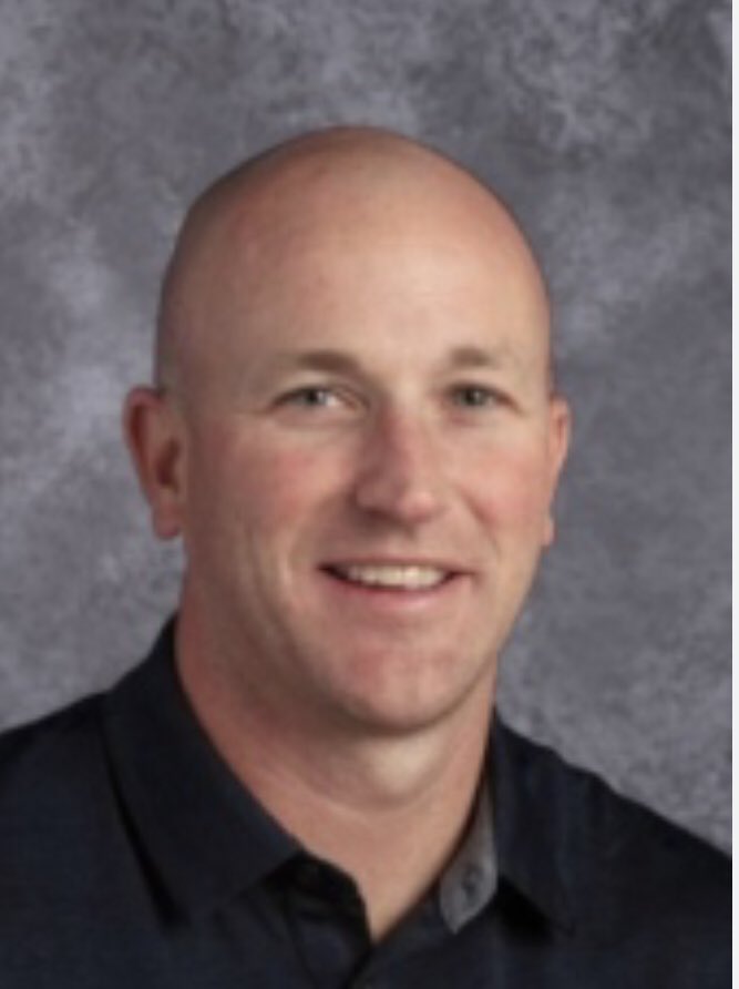 You wanna know what service to kids looks like?We had an official go down in the 4th Q of the girls game. One of the states best officials was in the stands watching on his night off! He hustled home, got his gear and was back for the start of the boys game. Will Dotson TY man!