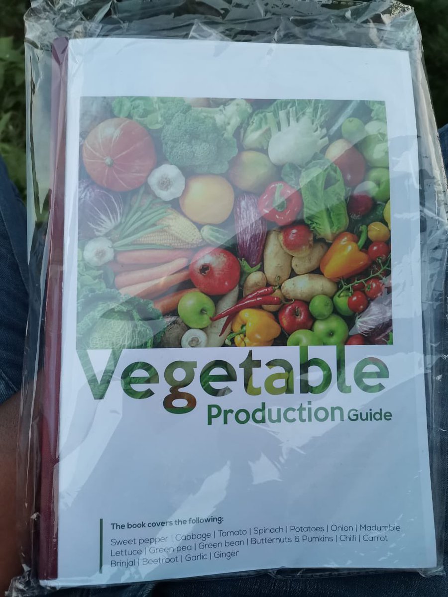 Agric_young's tweet photo. 4 farming manuals that you need to buy this year๐ฅ๐๐ง๐ฟโ๐พ We have both hardcopy and softcopy. the price list is included. WhatsApp me at 078 3122 675. We deliver nationwide-South Africa.
#agricultureandyoung #600thousand #farming #agriculture #farmer #farm #agribusiness Xoli Sjava https://t.co/wVcQiAGTJi