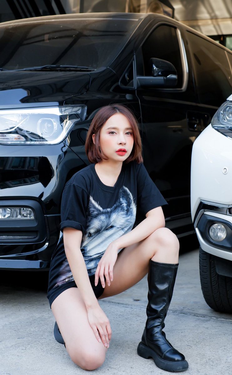 ถ้าเทอชอบหมา เราจะยอมเป็นหมาให้เทอ โอ้ย … โอ้ยยย 🦮

#แคปชั่น #แคปชั่นเศร้า #แคปชั่นอ่อย #แคปชั่นเสี่ยว #แคปชั่นเด็ด #แคปชั่นโดนๆ #แคปชั่นในวงเหล้า #แคปชั่นกวน #แคปชั่นโสด #ประโยคนึงสะดุ้งทั้งไทม์ไลน์ #โสด