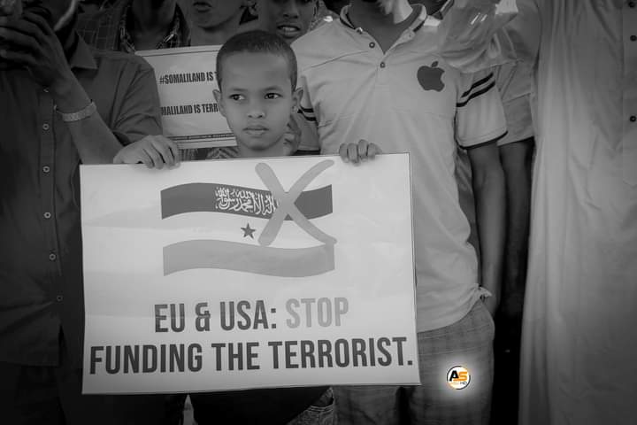 CawedAhmed's tweet photo. #Stopfundingtheterrorists #Snm
#terroristsout
@EGaraad_ https://t.co/yM81uNMc1I