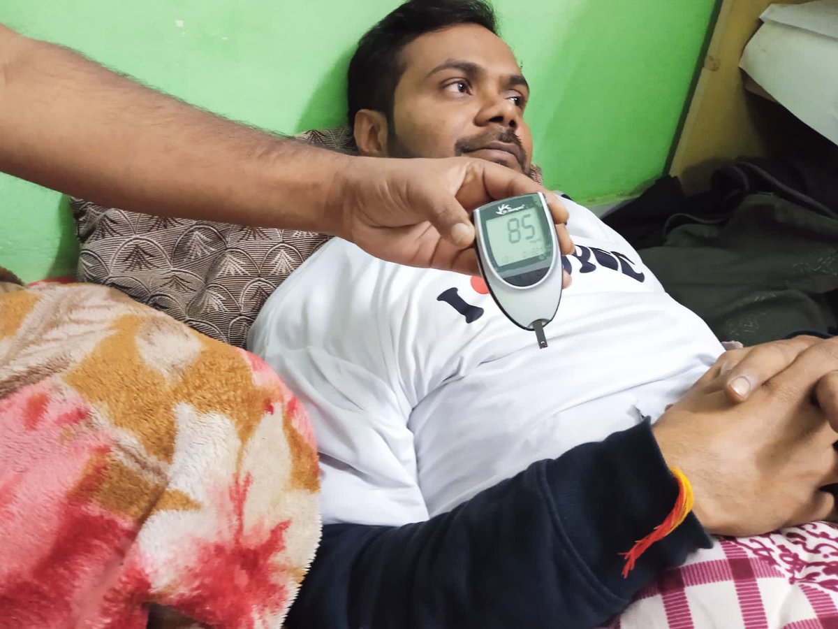 Neerajkundan's tweet photo. When the students of the nation are suffering through worse era, the govt. is constantly pushing the fortune &amp; health of students towards darkness. An aspirants of UPSC is on a hunger strike,demanding a compensatory attempt in the exam.I urge GOI to this
#UPSC_CompensatoryAttempt https://t.co/VbzDbaeOsl