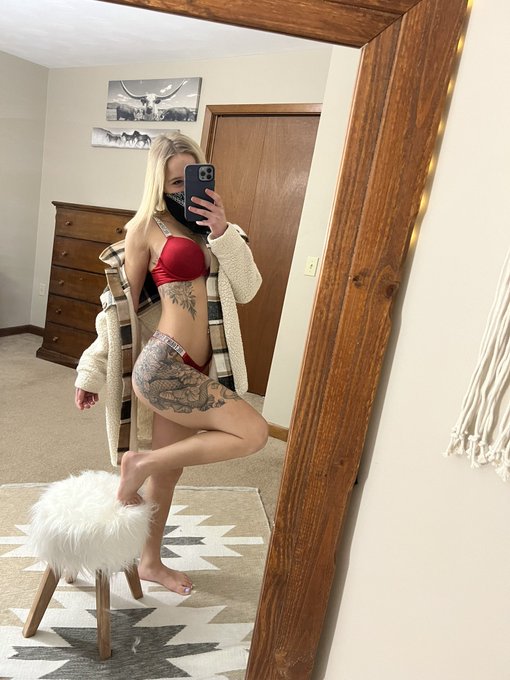 What would you do with this 19yo farmers daughter? #farmersdaughter #onlyfansbabe #onlyfanspromo #LadyInRed<a href="/tag/blonde"class="tags"><span>#blonde</span></a><a href="/tag/ladyinred"class="tags"><span>#ladyinred</span></a><a href="/tag/petite"class="tags"><span>#petite</span></a><a href="/tag/farmersdaughter"class="tags"><span>#farmersdaughter</span></a><a href="/tag/onlyfansbabe"class="tags"><span>#onlyfansbabe</span></a>