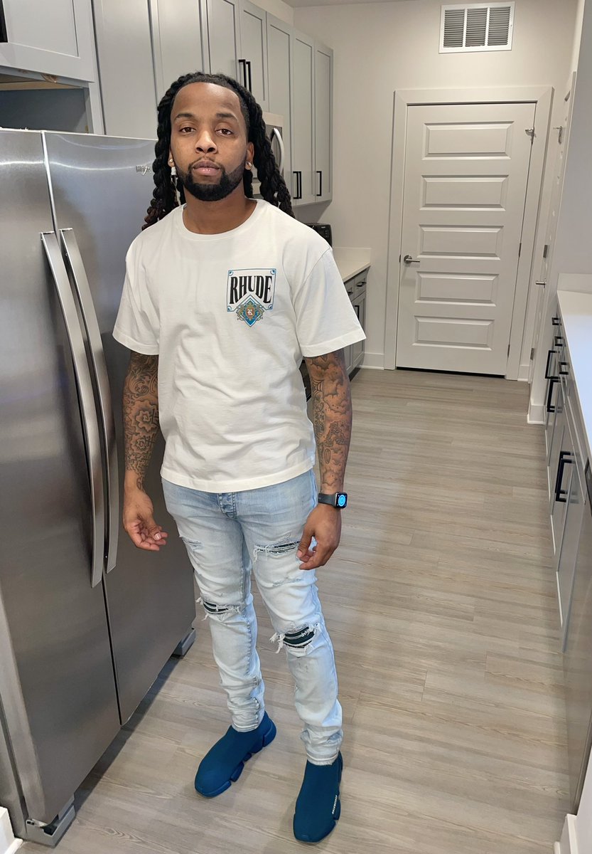 TOOfast_2FOLLOW's tweet photo. Lost it all before, &amp; went and got it back🤧💯 https://t.co/H3JnsBmERP