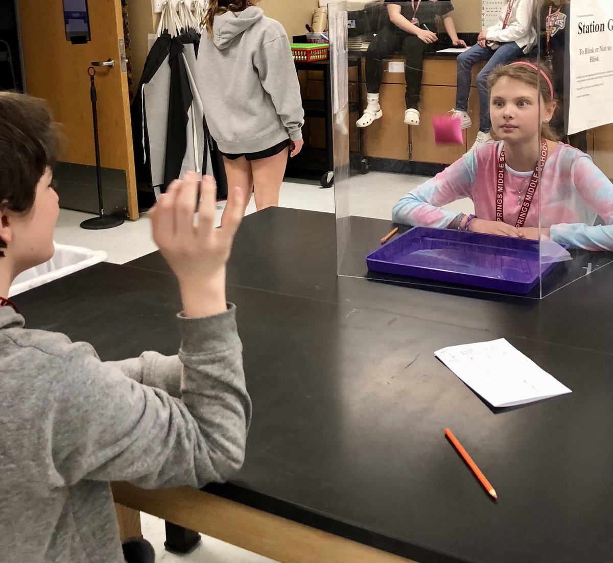 Diana Mitchell tweet media