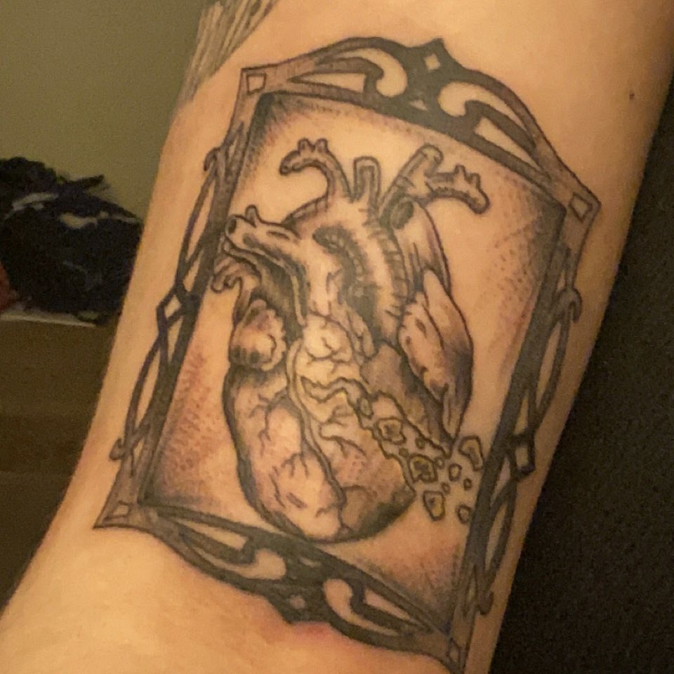 i was introduced to <a href="/Koyczan/">Shane Koyczan</a> back in middle school— and his words have stuck with me throughout high school and even till now

my favorite piece of his— how to be a person

“and if your heart is broken make art with the pieces”

thus far my favorite tattoo i have ❤️
