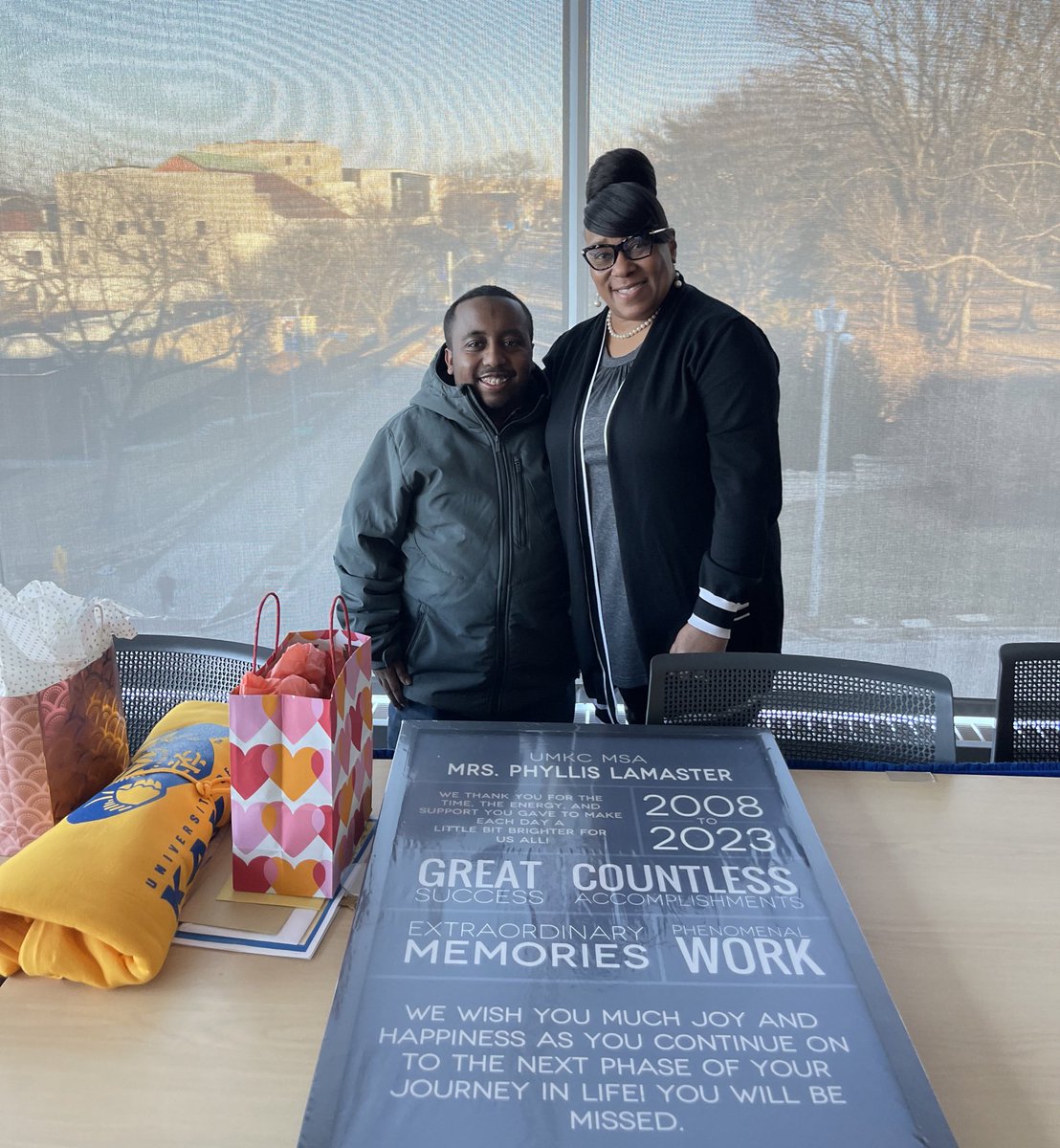 Not enough tears for the rock of @MSAatUMKC . 

We stopped what we we’re doing to celebrate someone who meant a lot to our students on this campus.

So thankful to her. Our “Mom” of the campus. Appreciate her so much.💛

#multiculturalstudentaffairs