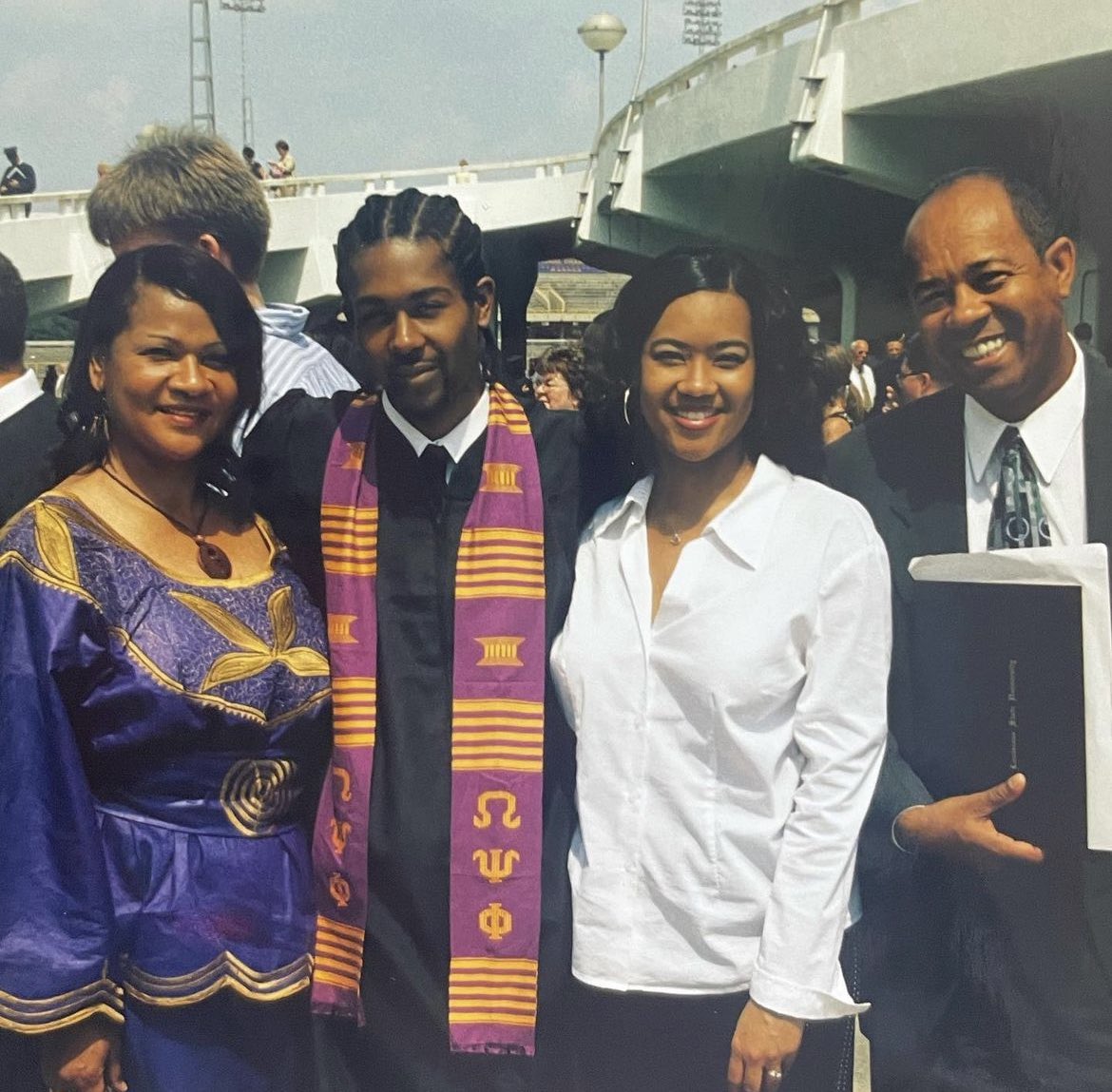 LeonRoche4Judge's tweet photo. For today’s #LearningAboutLeon, we’re going back to college! 🎓
After graduating from St. Augustine, Leon attended Louisiana State University 🐅 While at LSU, he joined Omega Psi Phi Fraternity, Inc., which he still #represents to this day! https://t.co/aM9SEnJw2a