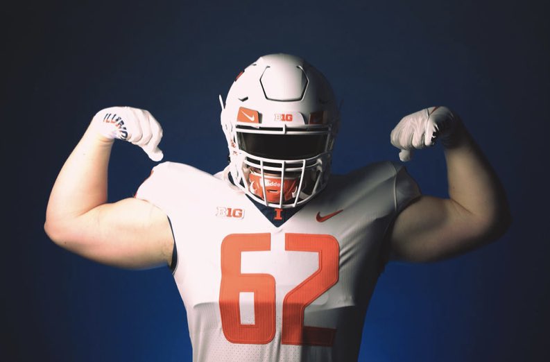 HenryEngel62's tweet photo. After a great visit and awesome conversation with Coach Bielema, I’d like to announce my commitment to play football the University of Illinois! Thank you to all those who have made this possible, including my coaches, teammates, and family! #famILLy https://t.co/wCm80tvgw9