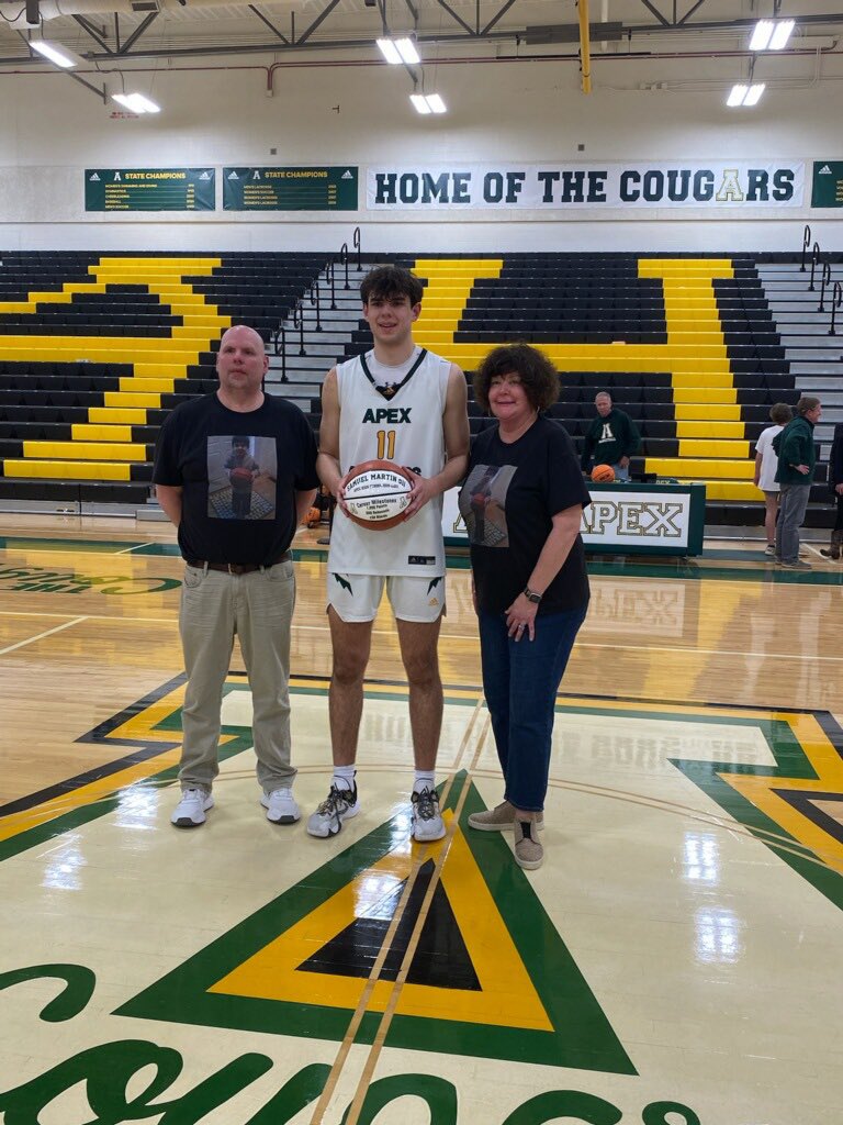 I’d like to thank my coach’s, parents and teammates for making my 4 years at Apex so memorable. These milestones could not have happened without y’all. Also a big shout out to Coach Frey, Coach Rob and my Mom for putting on a great senior night. #1k