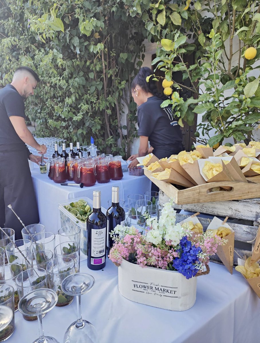 DCattering's tweet image. Tu catering en Marbella
+ 34 673 57 72 49
info@cateringdevioleta.es