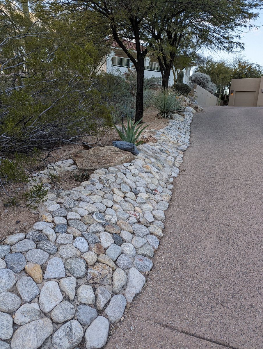 jsurianomd's tweet photo. @FedExHelp I received email that package was delivered. Couldn't find it by my front door or mailbox. Finally found it in the gravel next to my driveway. Please do better @FedEx https://t.co/89nTgTa5nG