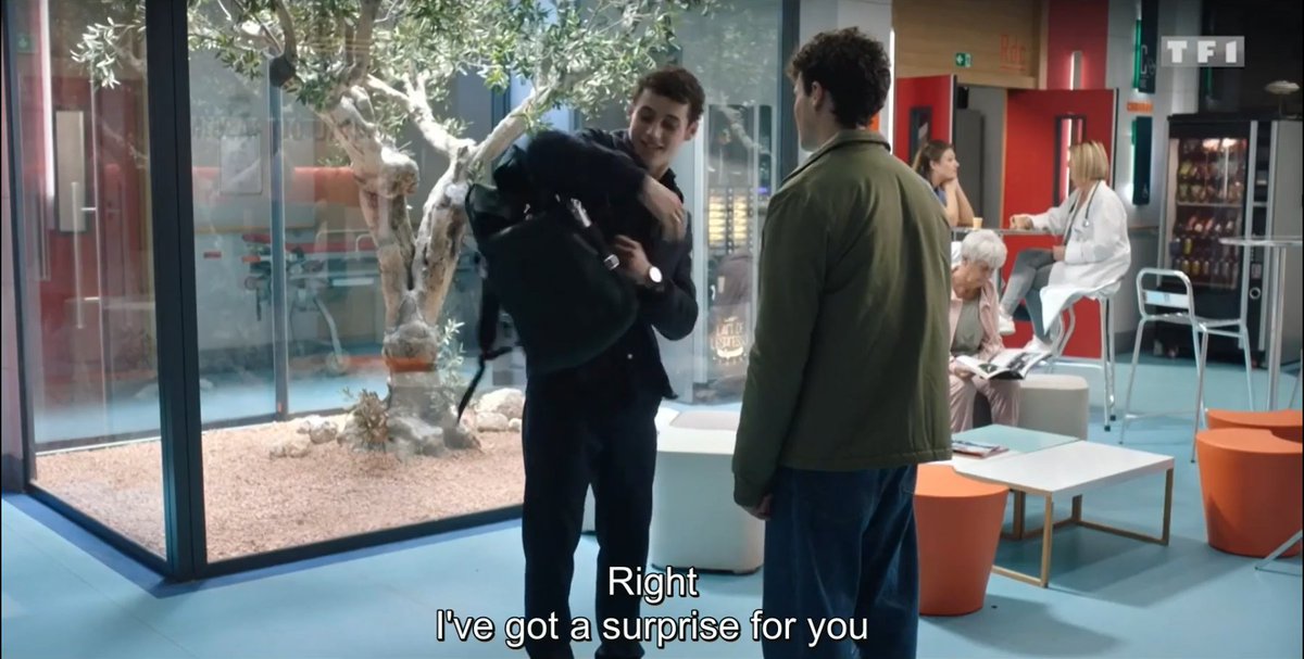 JacketRayane's tweet photo. Spoiler for Thursday's ep! Ahhh! https://t.co/Ug3FfbCA2w