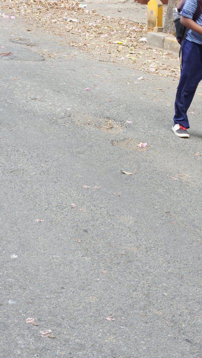 amitndoshi's tweet photo. For 2 wheelers. It just comes suddenly and can lose balance and fall. Can we have that filled up please. @mybmcWardRC @mybmc Location shared on image. Just next to that building. I actually fell at night since couldn't gauge. TPS III Road, Borivli west https://t.co/h7U6opnXSj