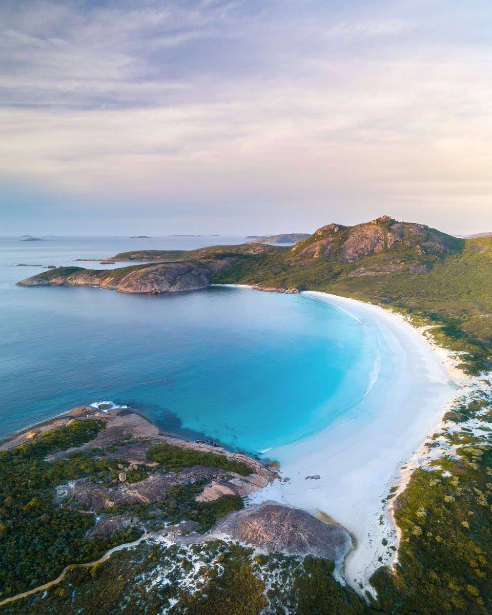 NATUREBYNATHAN's tweet photo. Esperance is home to some of the best beaches in Australia! It's a must see for photographers and travellers, so I have created this guide to help visitors based off of my experiences over the past few years.

See the guide here: https://t.co/8oi64jSKMM

@WestAustralia #esperance https://t.co/28UDec5oGF