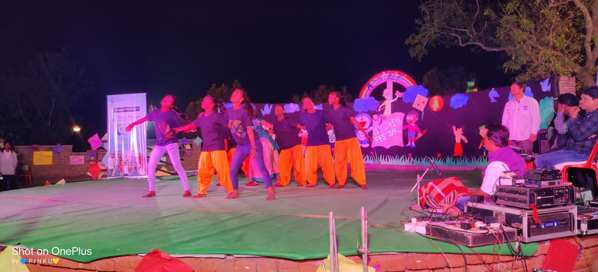Bimal4jajpur's tweet photo. ଭୁବନେଶ୍ୱର ସ୍ଥିତ କଳାଭୂମି, ପୋଖରୀପୁଟ ରେ ଆୟୋଜିତ ହୋଇଥିବା "୯ମ ଆଶାଏଁ ଶିଶୁ ମହୋତ୍ସବ" ରେ ଯୋଗ ଦେବା ଅବସରରେ.@MoParivarOdisha @iamsunandadas @MoSarkar5T @pranabpdas https://t.co/bI1xZ1wb8q