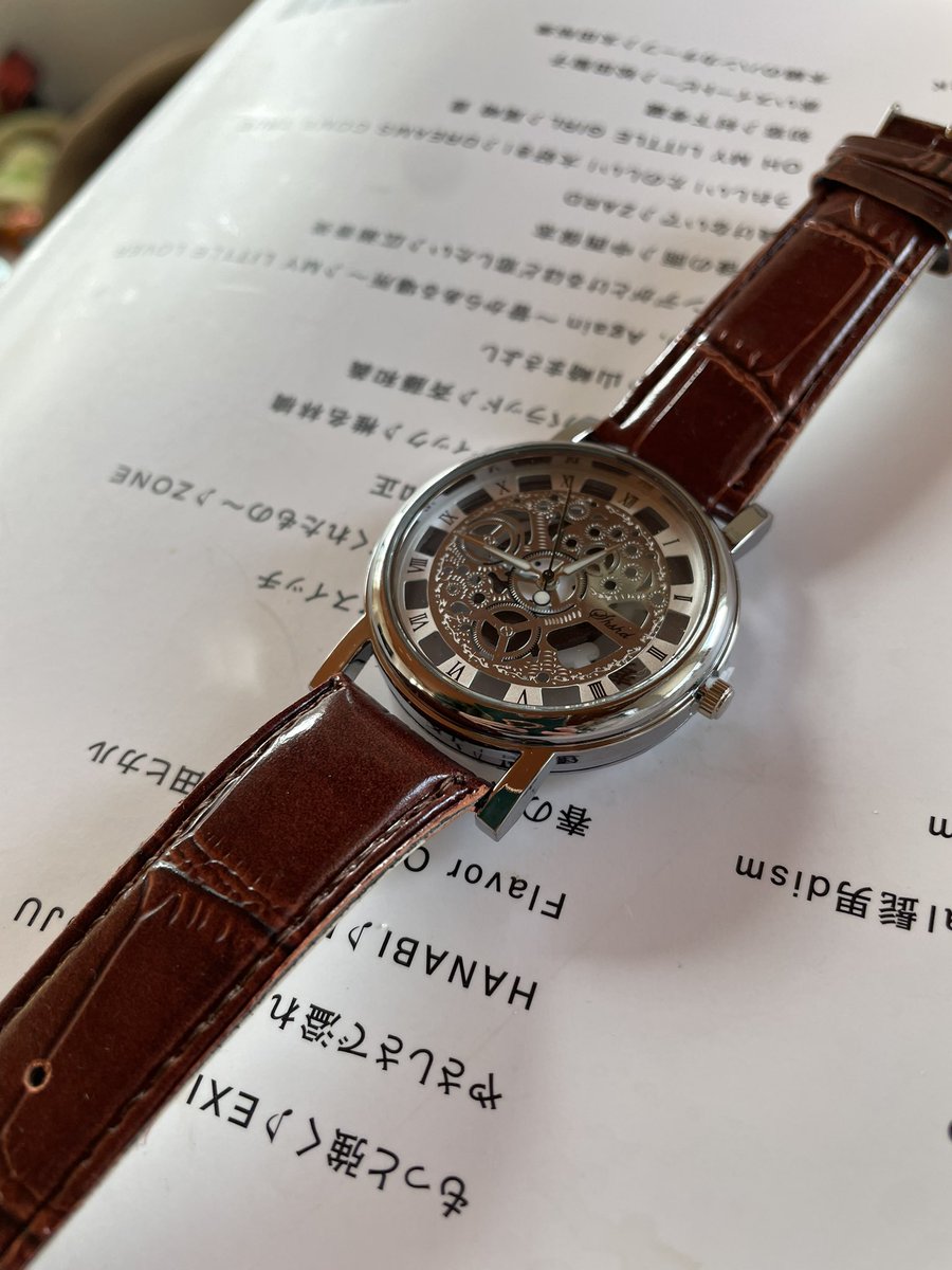senkousya3km's tweet photo. これは、なかなか良いぞ
#スチームパンク #時計 #nomonday #腕時計 #ファッションメンズファッション #ファッション #ホワイトデー #腕時計くら部 #ペアウォッチ #アクセサリー #腕時計コーデ #おしゃれ https://t.co/HviIByoEuQ