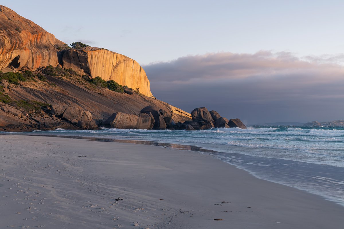 Esperance is home to some of the best beaches in Australia! It's a must see for photographers and travellers, so I have created this guide to help visitors based off of my experiences over the past few years.

See the guide here: naturebynathan.com/esperance-wa-g…

<a href="/WestAustralia/">Western Australia</a> #esperance