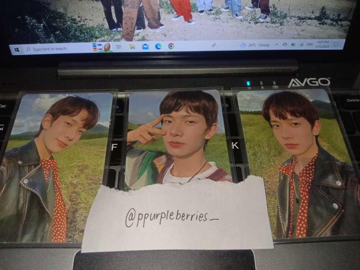 ppurpleberries_'s tweet photo. TINGI
wts lfb heeseung ph
- good condi
- payo 
- read my carrd before buying

t. enhypen heeseung photocards ph jungwon jay jake sunghoon sunoo niki https://t.co/dAnas5vJVF