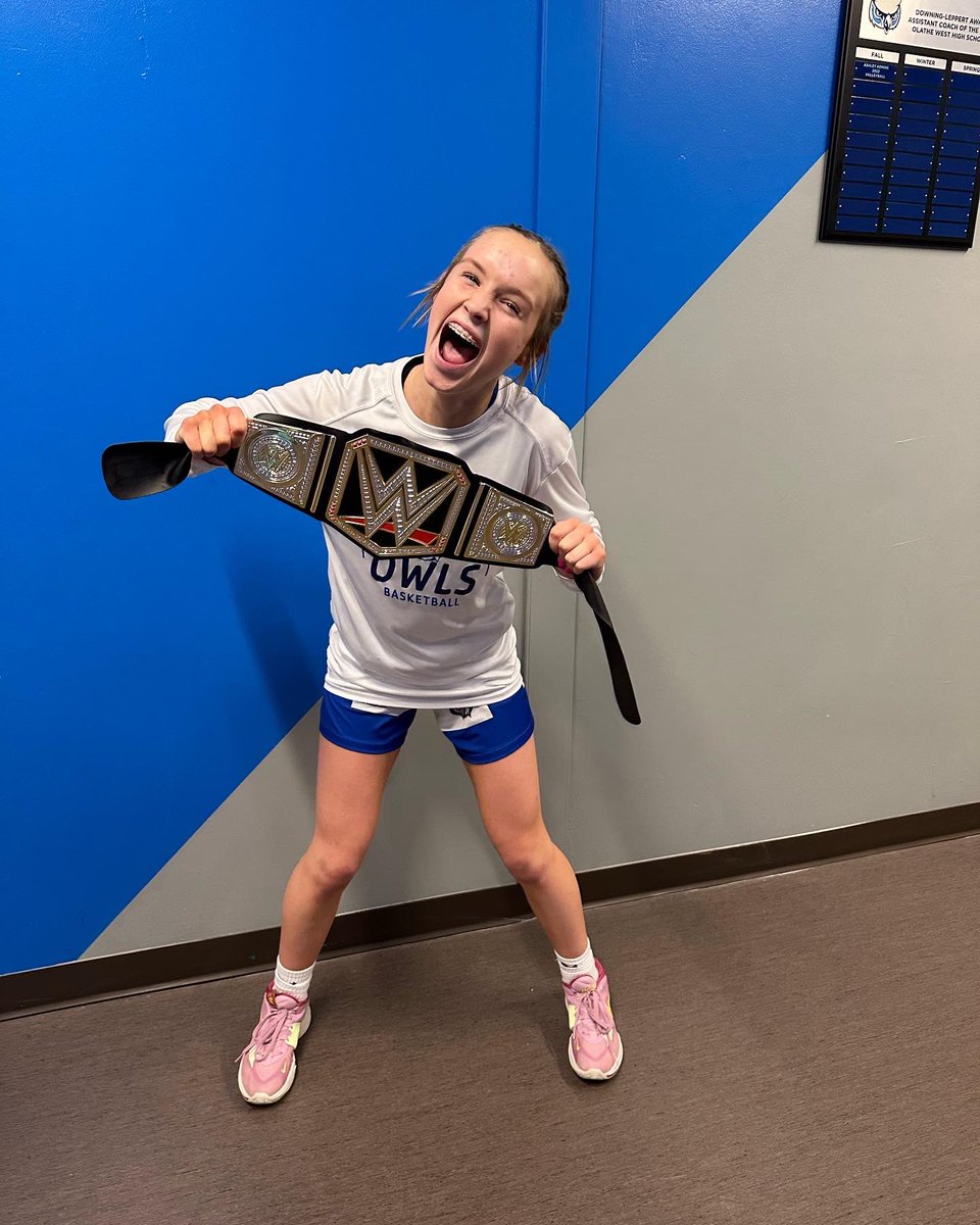 ow_owls's tweet photo. 2-1 on the night against Lawrence. Varsity battled all night but fell short at the end. Congratulations to JV and C-Team for getting it done! Some impressive performances by our #OwlWarriors @KateHarter, Lexi Cooley &amp; Brevyn Kellepouris! Proud of you girls! #UnfinishedBusiness https://t.co/7IlAQwNdh3