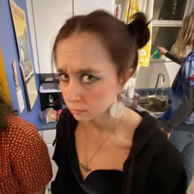 aavveery's tweet photo. #NewProfilePic https://t.co/3UEyyjknCU