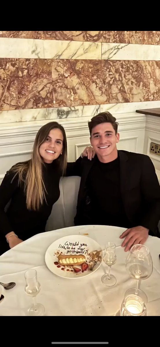 meantsukki's tweet image. LAS TROMPADAS Q LE ACABO DE DAR A LA ALMOHADA DIOS