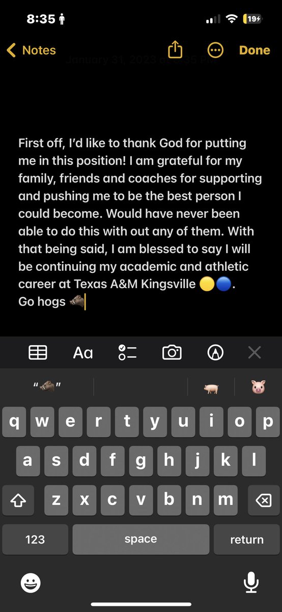 JoelAdame20's tweet photo. Time to head to the VILLE🔵🟡 @TrojanPrideFtbl @CoachJohnson_10 @CoachMCantu @CoachGomez_MT https://t.co/Evg0CVSVNk