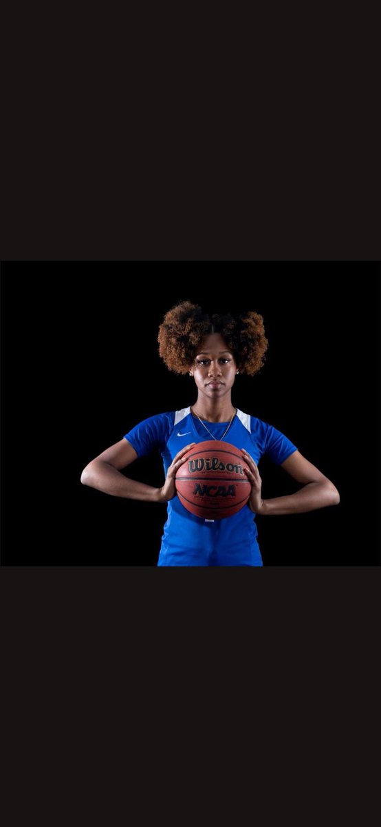 shark_sports22's tweet photo. Ladies and Gentlemen let me introduce you to one of our Shark Strong Ms Bre’anna Ortega. Just when people thought her 1,000 points as Junior couldn’t be topped- she proves them wrong by hitting her 2,000th point in our game tonight. Way to go “Bre-yonce” ❤️🏀❤️🏀@AncloteSharks https://t.co/AumHLY9Sqm