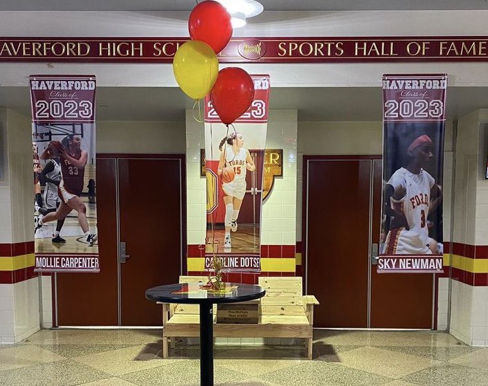 Fordsgbball's tweet photo. Final score on #SeniorNight:

Haverford 59, UD 18

The Fords were led by the senior trio of Caroline Dotsey (game-high 17 points), Mollie Carpenter (11 points) and Sky Newman (10 pts, five assists). 

Haverford honored the three seniors in a pre-game ceremony prior to tip-off. https://t.co/fFxsHuQnVS