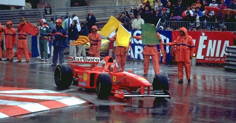 Formula1Verse's tweet photo. 74/78
LOUCURA!!
O CARRO DE @F1Irvine QUEBRA NO FINAL DA PROVA E MOVIMENTA MUUITO A CORRIDA!!

@F1vMika (@MclarenF1SM) MESMO COM A PUNIÇÃO CONSEGUE CHEGAR NA ZONA DE PONTOS NUMA HEROICA ATUAÇÃO!! https://t.co/5Y1oXcxrRo