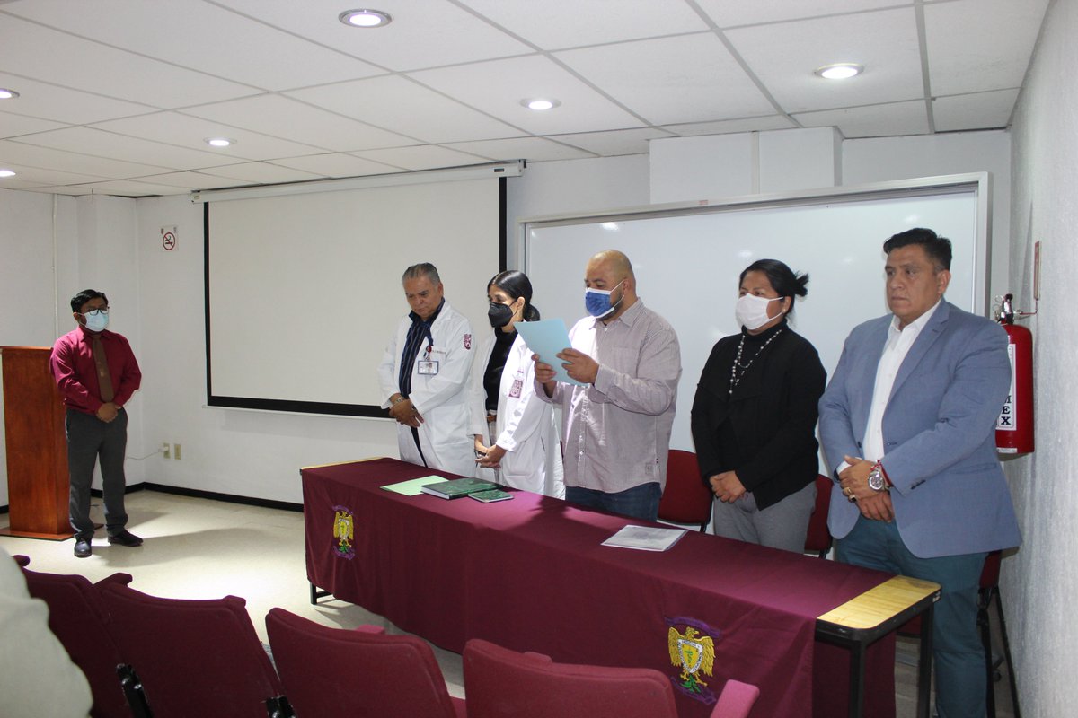mcsosh_ipn's tweet photo. 2/2
Directores de Tesis:
-Dr. en C. Enrique López Hernández.
-Dra. en C. Ana Laura Luna Torres.
Enhorabuena 👏 , Felicidades al nuevo Maestro en Ciencias en Salud Ocupacional, Seguridad e Higiene.
#MCSOSH
#OrgullosamentePolitécnico https://t.co/Phbxkcjfbh