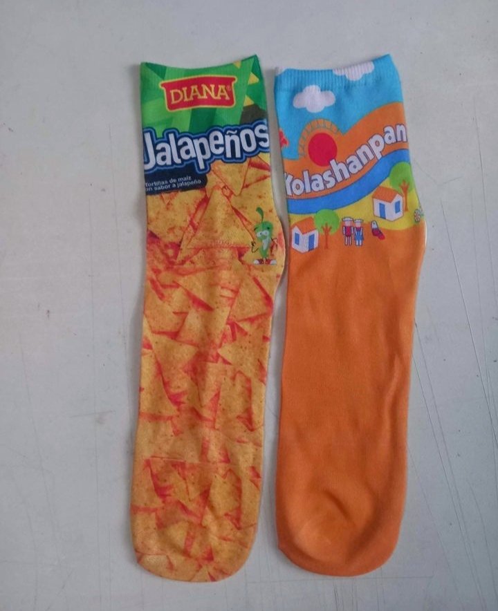 alejandramoo_'s tweet photo. "No se que regalarte el 14:("
Yo: https://t.co/LyvOMnBKP7