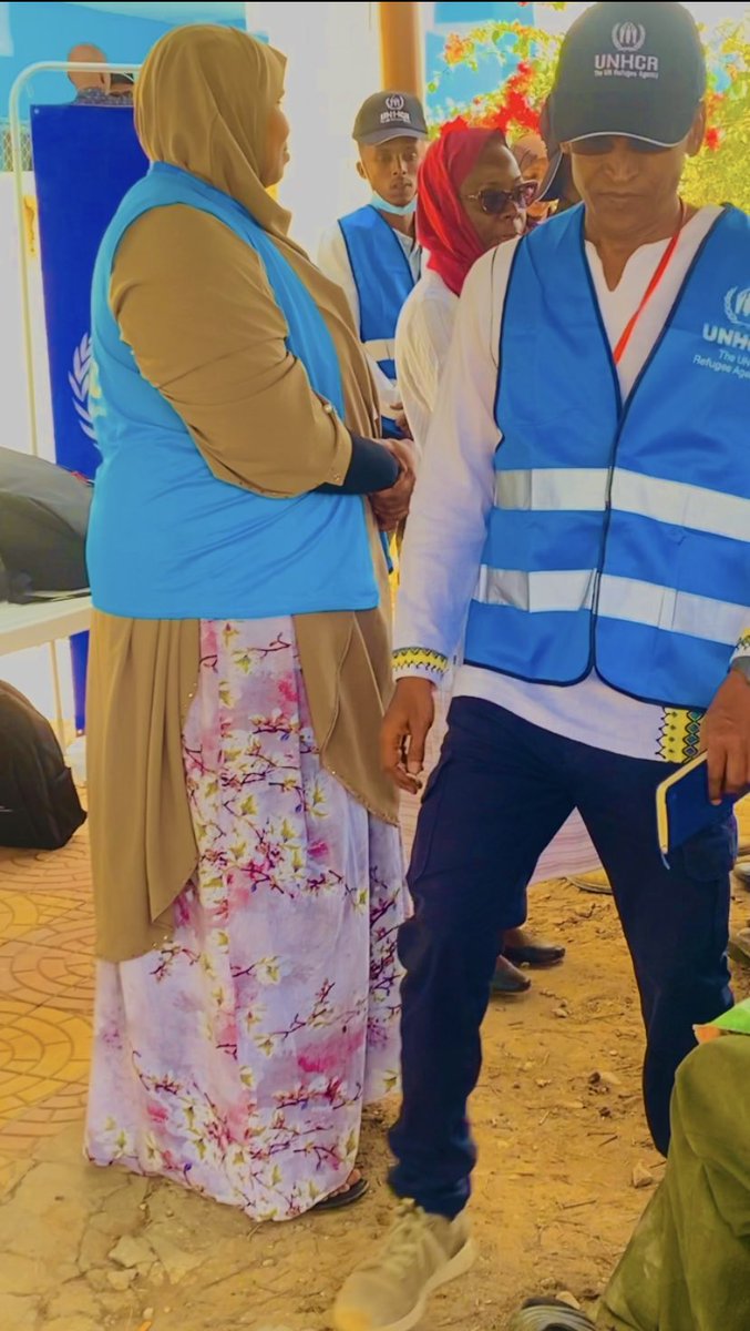 Heca2022's tweet photo. @Heca2022 @UNHCRSom @WindleKenya @NDRASOMALILAND @drckenya @DANSomaliland1 @NRC_Norway @DAFISomOrg  POCs mobilizing…. https://t.co/K7gVVXVl9f