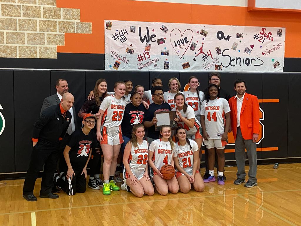 Plainfield East Girls Basketball tweet media