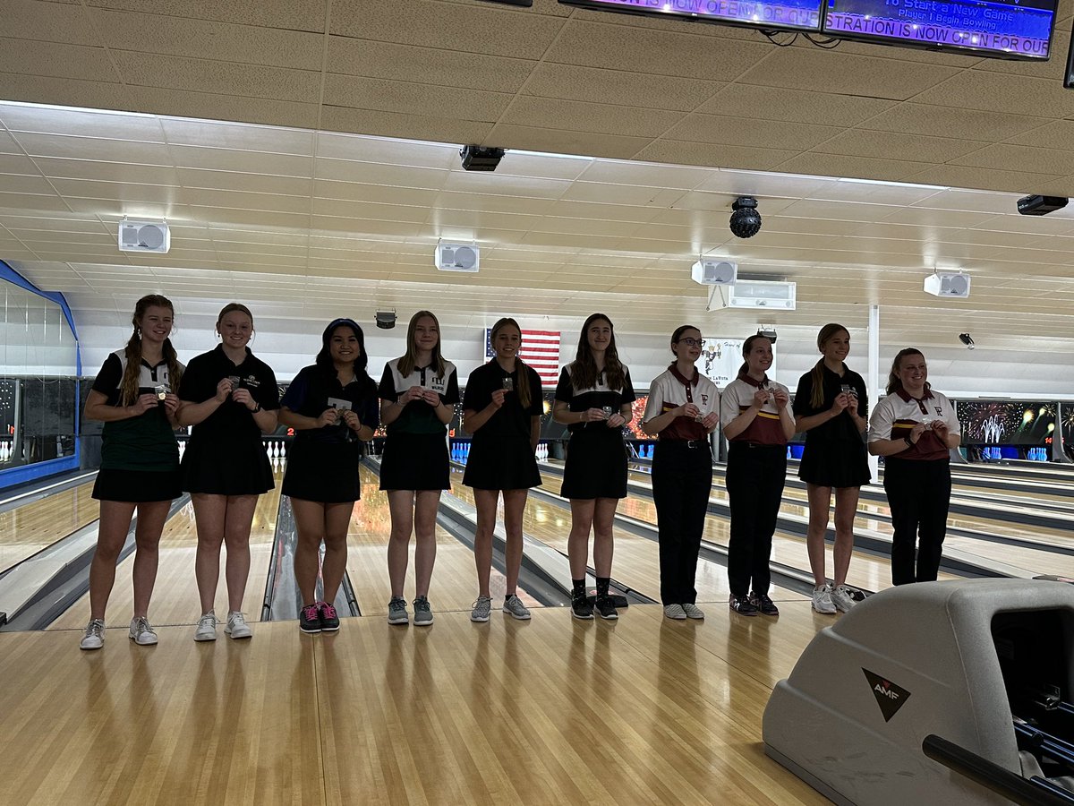 Huge congratulations to Kat Johnson (2nd) and Kendall Dobberstein (5th) on qualifying for the State Tournament in Lincoln next Wednesday.  Great job ladies!