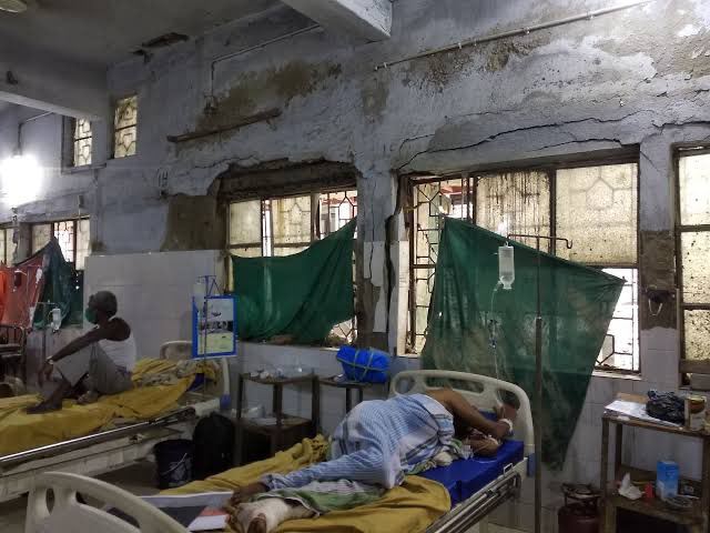 Pic 1: General Ward in Govt Hospital in Bihar Pic 2: General Ward in Govt  Hospital in UP Pic 3: Medical college in Bihar Pic 4: Medical college in UP  This happens