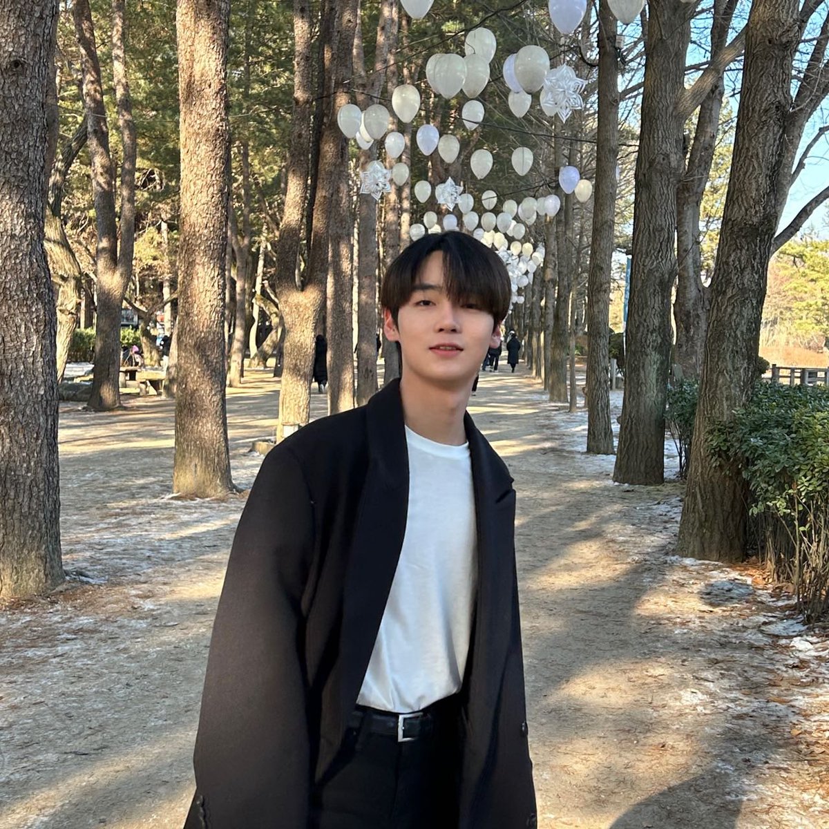 OCJNEWBIES's tweet image. SEUNGA✨⁣
⁣
올해 아프지 말고! 저와 함께 건강하고 행복한 2023 보내요🙏 Happy New Year 🎂

#OCJNEWBIES #오씨제이뉴비스 ⁣⁣⁣
#SEUNGA #승아
#OCJENT #ONECOOLJACSO #원쿨잭소