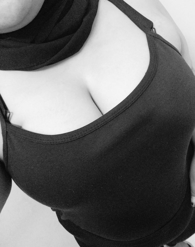 nipple_choco's tweet photo. Sudah nen? #bbw #OpenBO #lesbisange #chatseksyuk #SANGE_AAAAAAAAAA https://t.co/Ns44e1UZZz