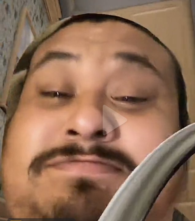 MaywoodSubs's tweet photo. Imagine being so fat and you have no neck and you got arrested for stealing JetSki’s https://t.co/z2hvY97E1e