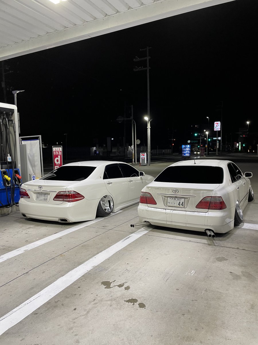 grs200_aiki9's tweet photo. #トヨタエロケツグランプリ
ロイヤル後期ケツしか勝たん https://t.co/F98BA21Mp7
