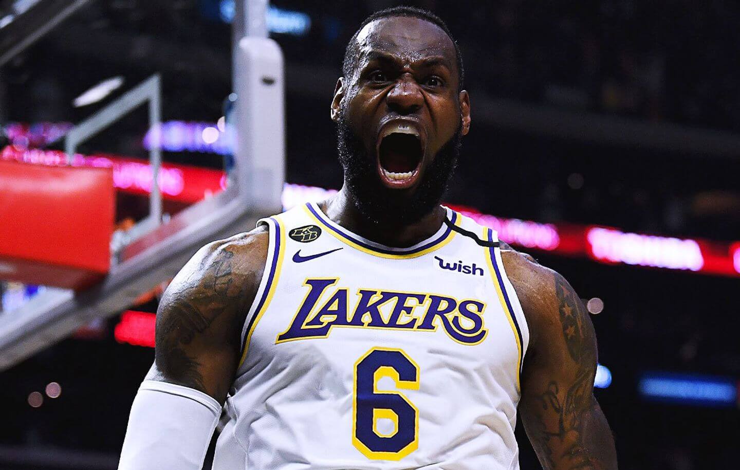 Three times during the Lakers-Knicks game, LeBron James makes NBA history